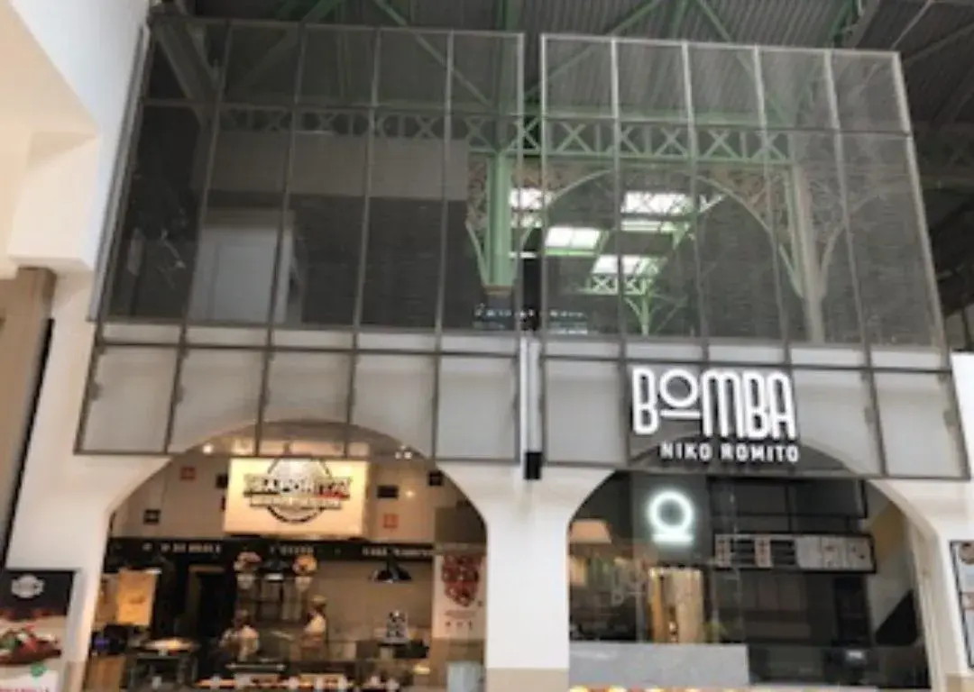 Assago Food Court - Expanded Metals installation (photo 2)
