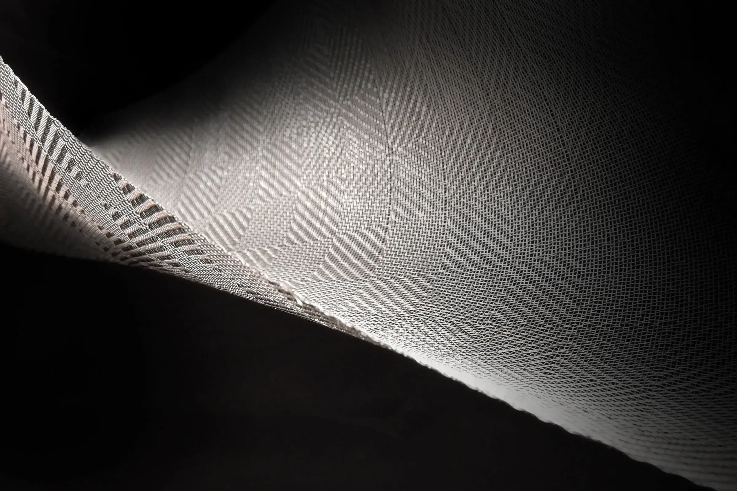 Brillante (M.RSS.117.A) - Woven Mesh detail