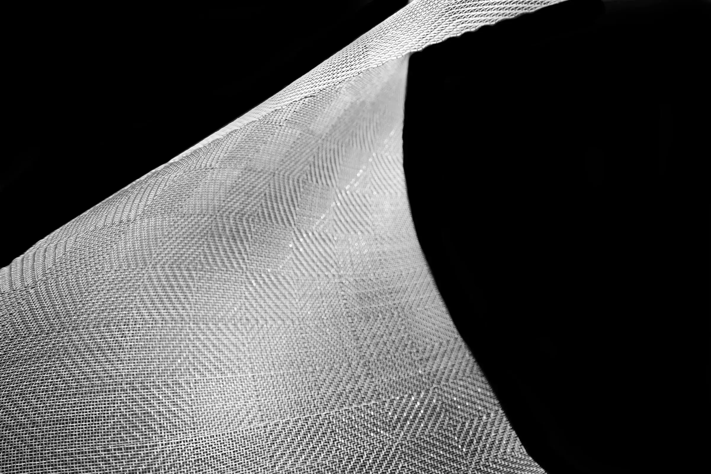 Brillante (M.RSS.117.A) - Woven Mesh detail