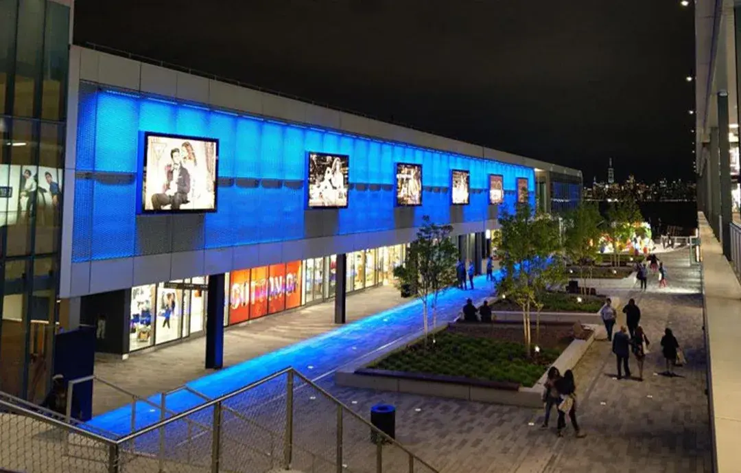 Empire Outlets - Expanded Metals installation (photo 4)