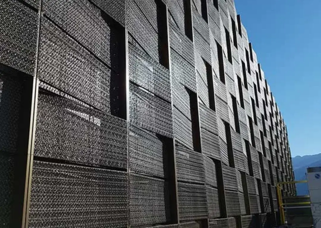 Geo’s Warehouse - Expanded Metals installation (photo 3)