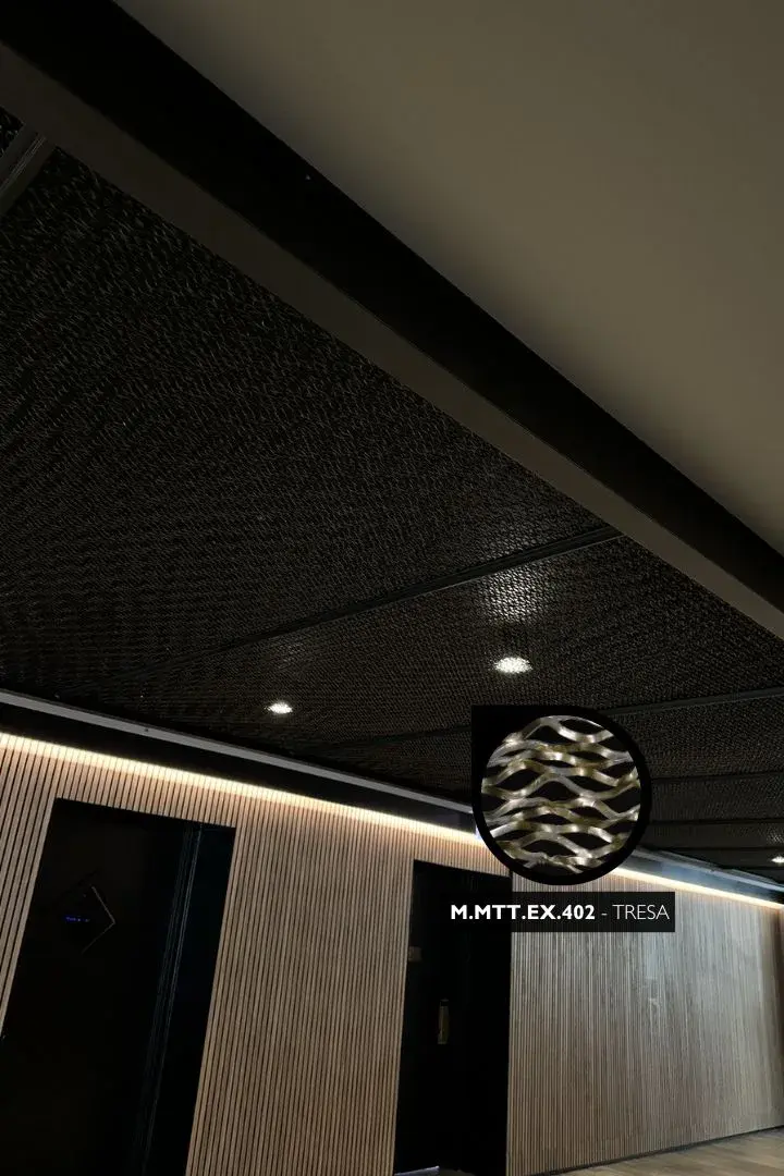 Hilton Chicago O’Hare - Tresa installation (photo 2)