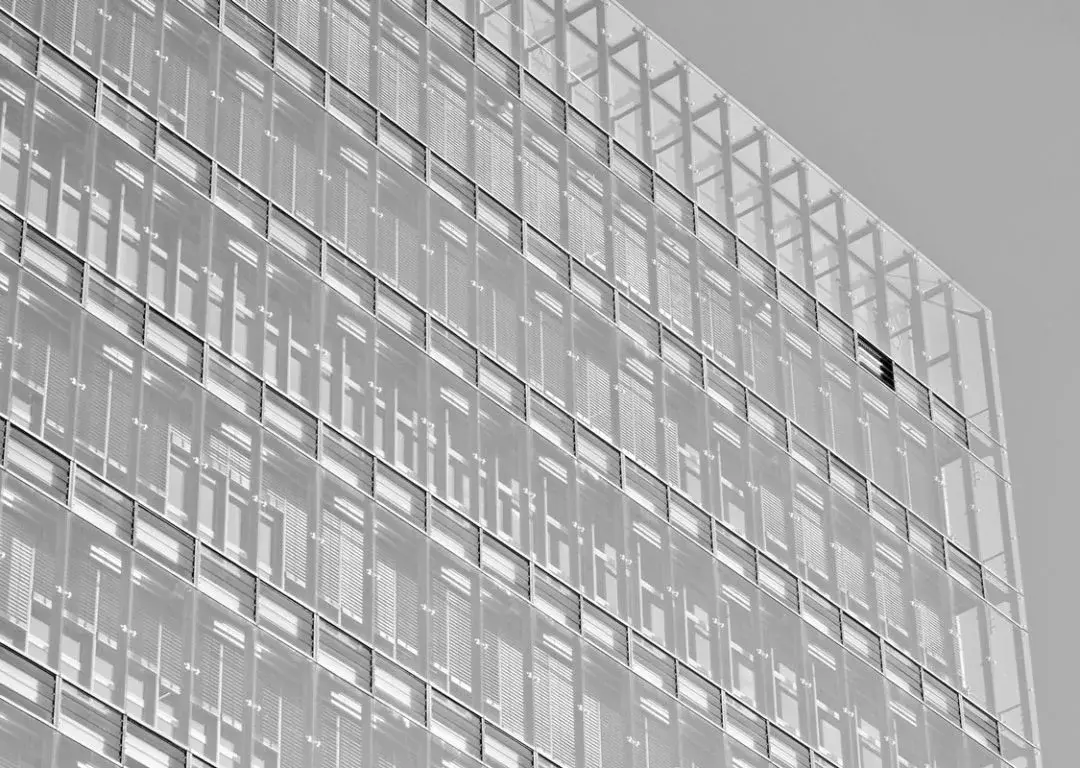 Spiral Mesh Facades - Spiral Mesh installation (photo 1)